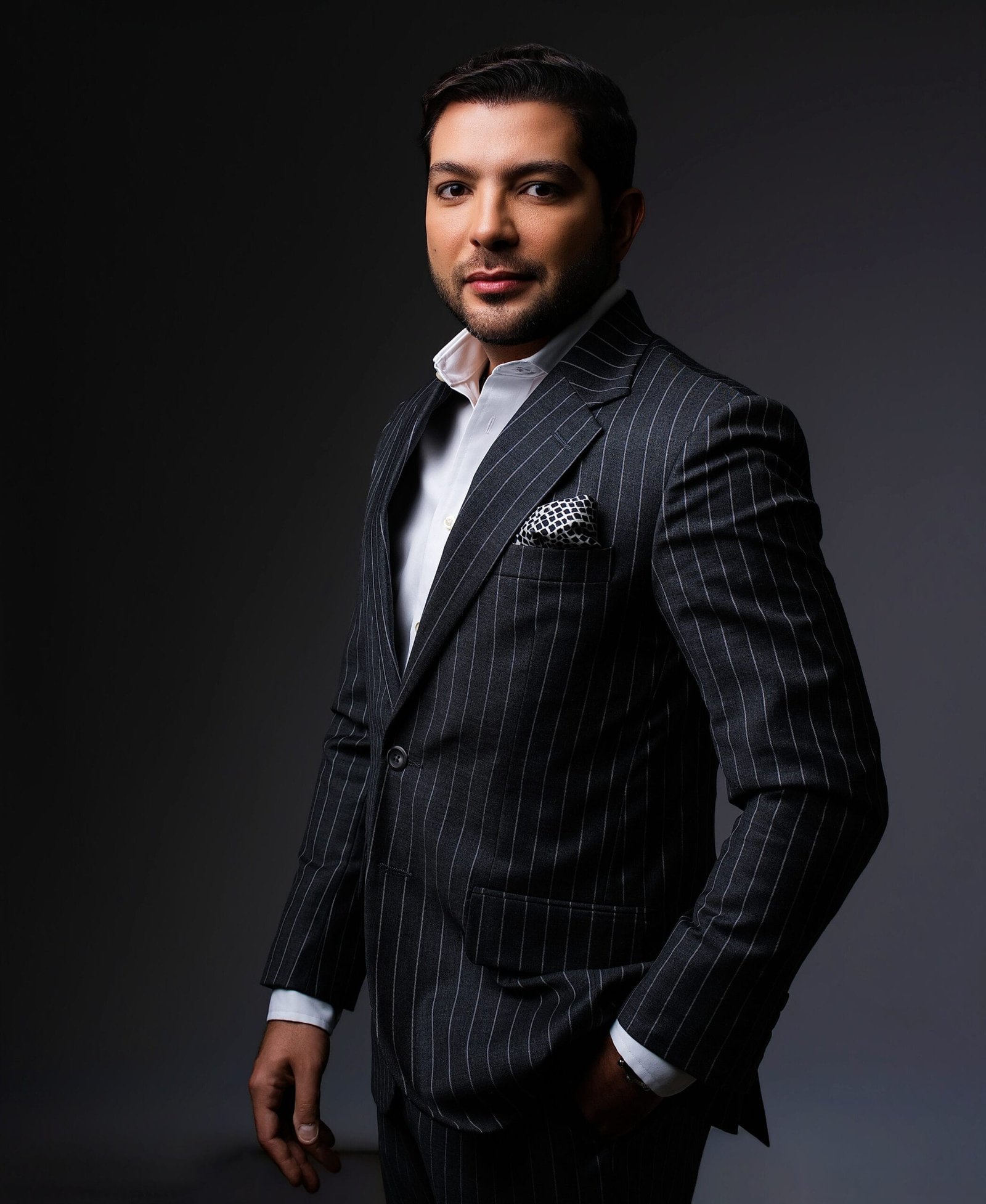 Dr Giovanny.